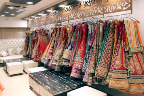 Visit the Best shop for wedding dresses in Nagpur for your Big Day